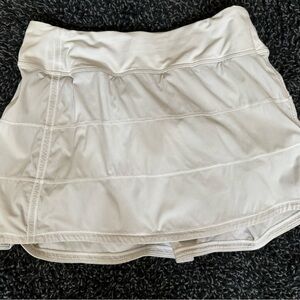 White Lululemon skirt size 6 length 14